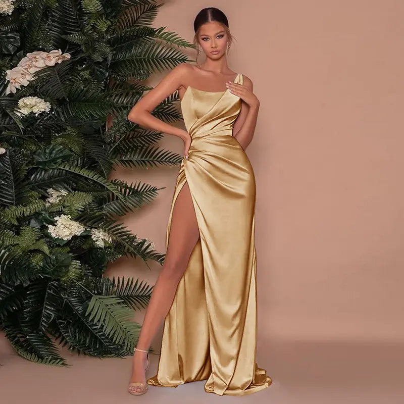 Elegant One-Shoulder Gala Dress