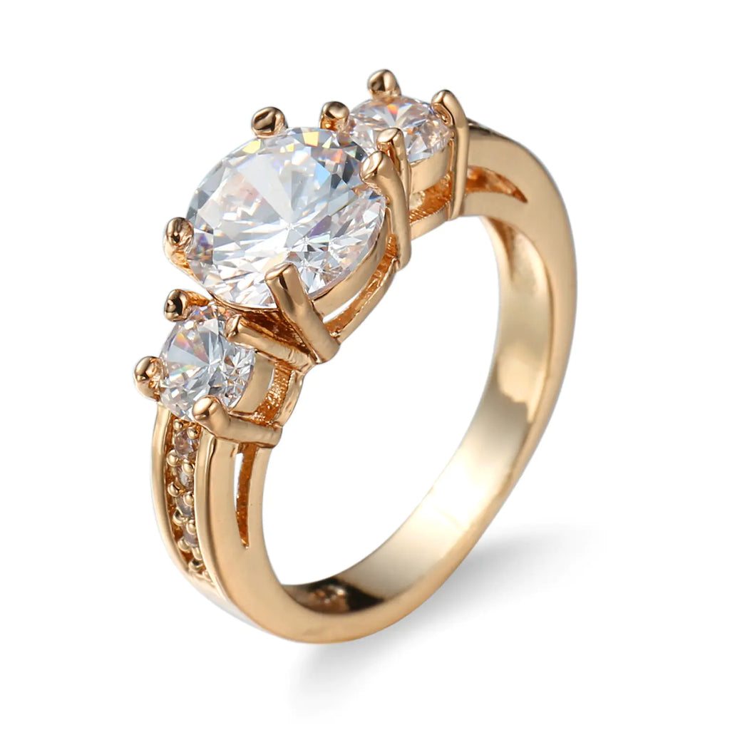 Elegant White Zircon Designer Ring