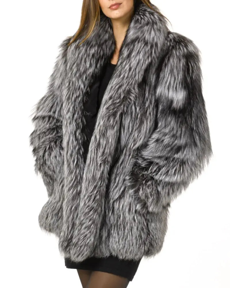 Luxurious Fox Fur Collared Coat for Women