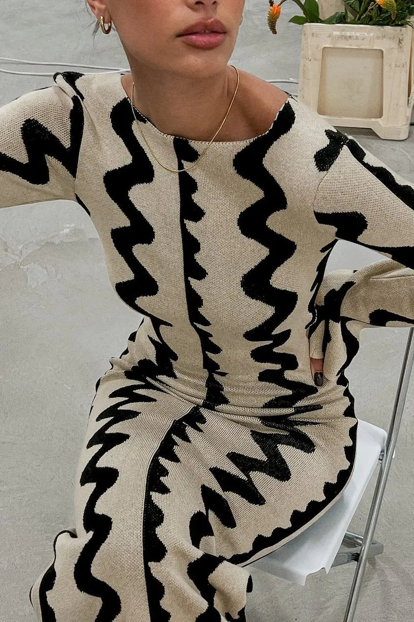 Elegant Knit Wave-Pattern Long Dress