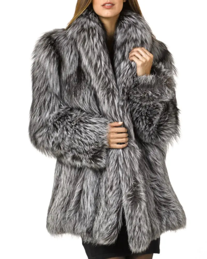 Luxurious Fox Fur Collared Coat for Women