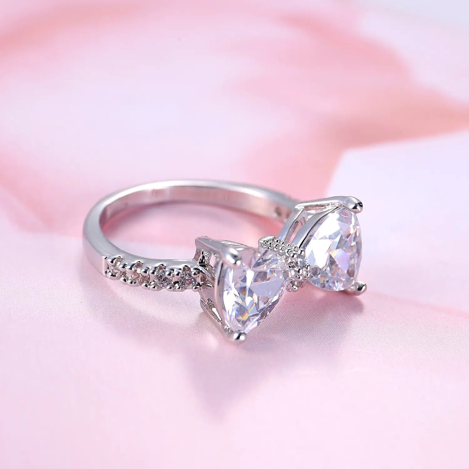 Elegant Zircon Bow Ring